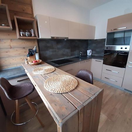 Ferienwohnung Apartman Ca' Fam Liptovský Mikuláš Exterior foto