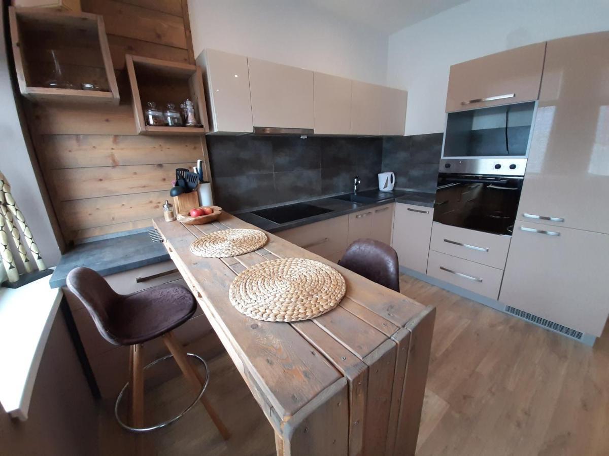 Ferienwohnung Apartman Ca' Fam Liptovský Mikuláš Exterior foto